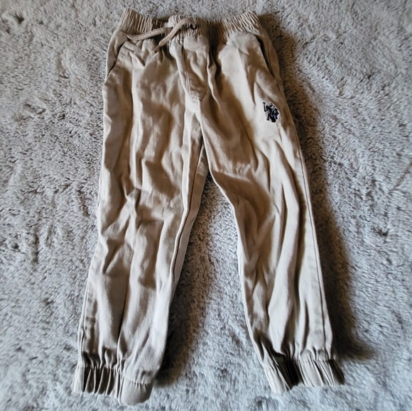 Matching sets - Picture 3 of 5